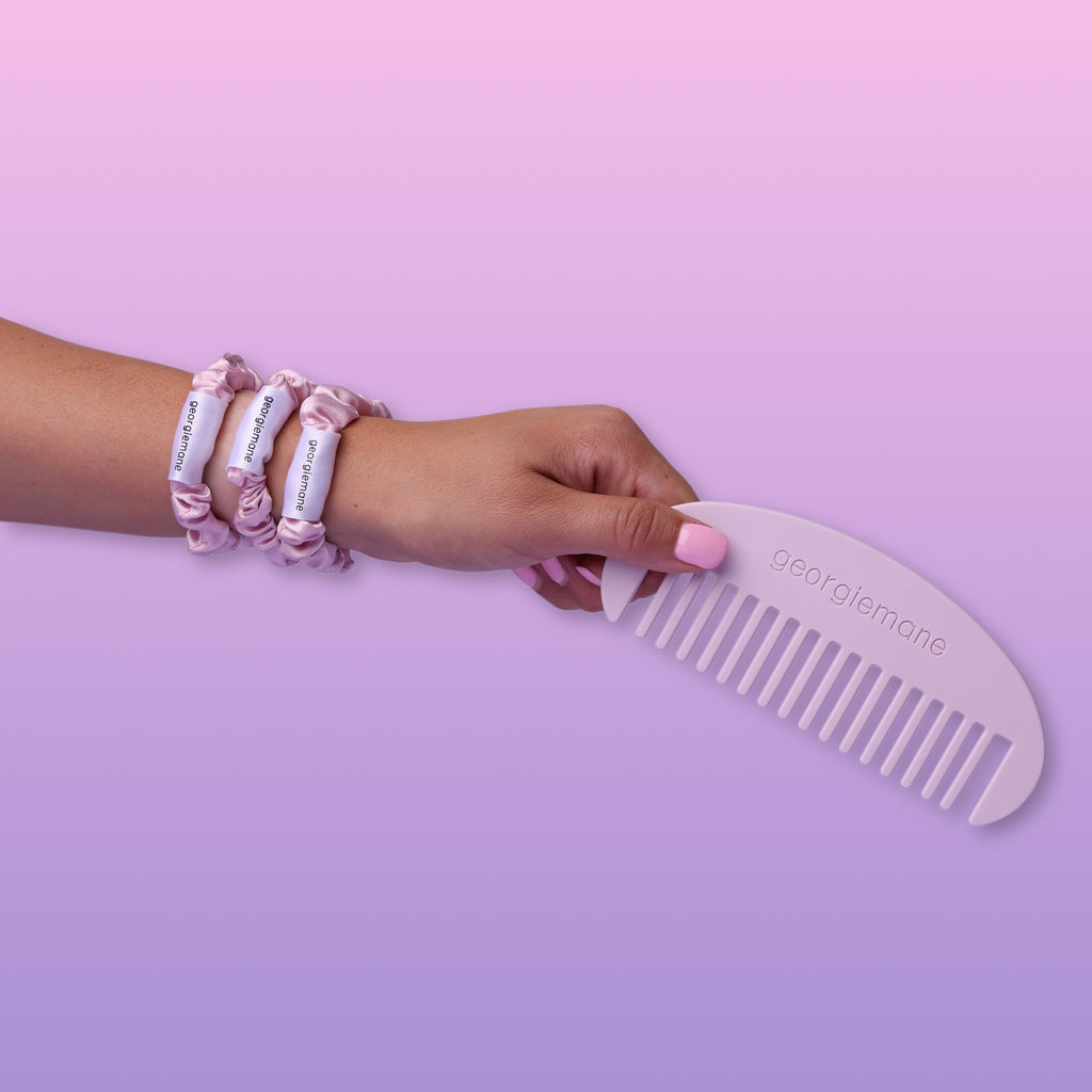 FREE comb & 3x scrunchies set